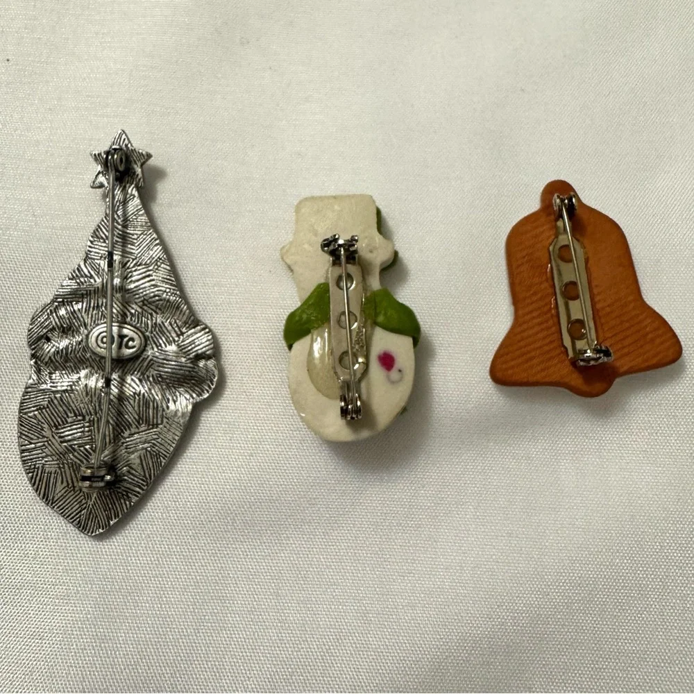 Festive Holiday Brooch Set - Picture 3 of 7